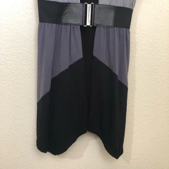 AS U WISH Medium Layered Belted Dress Colorblock Black Gray Short Sleeve NWOT - Picture 3 of 16